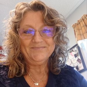 Meet your Posher, Deborah